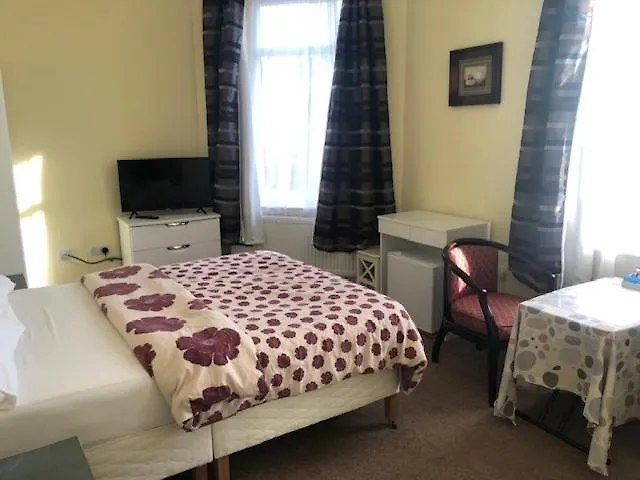 Drumorne Guest House Edinburgh